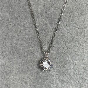 Dazzling Silver simulated, diamond necklace. Big beautiful and shiny by JCM